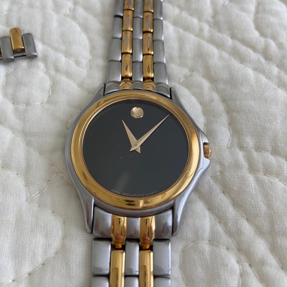 Vintage Movado Watch (Model 81-DI-863) - Picture 2 of 4